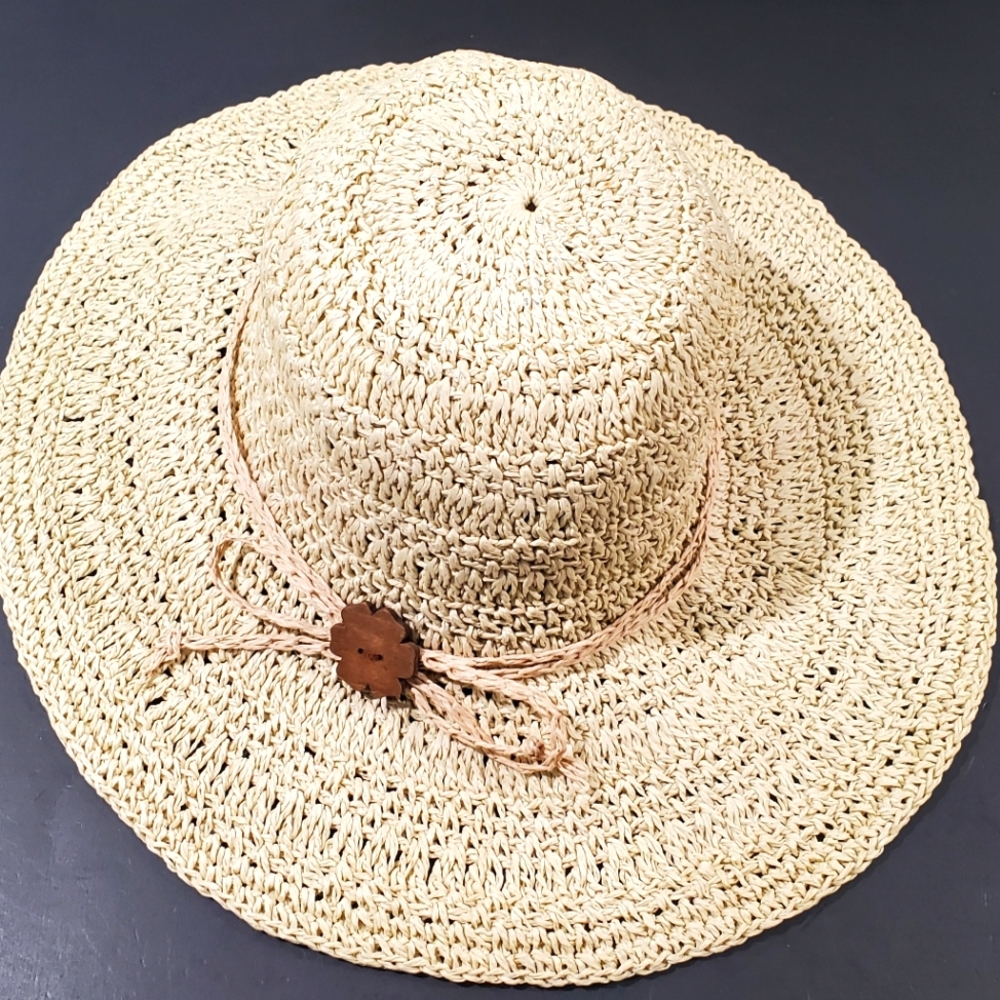 Beach Pool Sun Gardening Hat Wooden Flower Accent